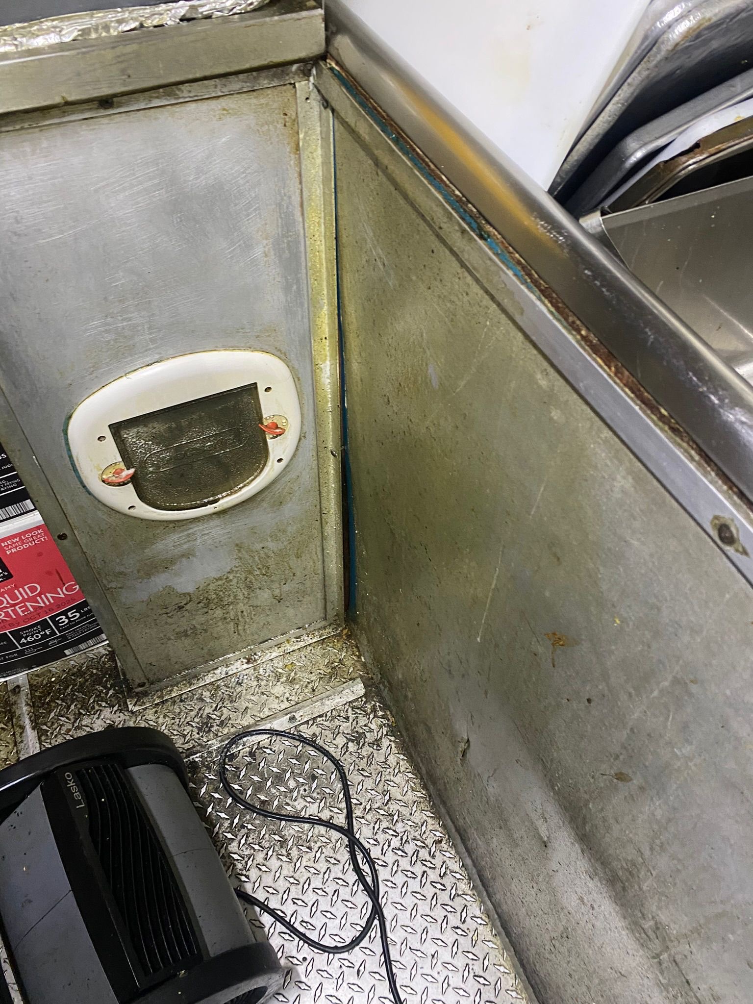 Food Truck Complete Clean